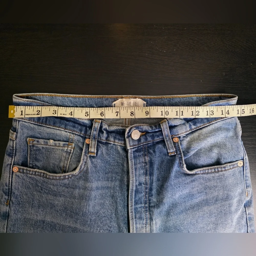 Free People We The Free Button Fly Jeans Frayed Bottom Distressed Womens Size 30